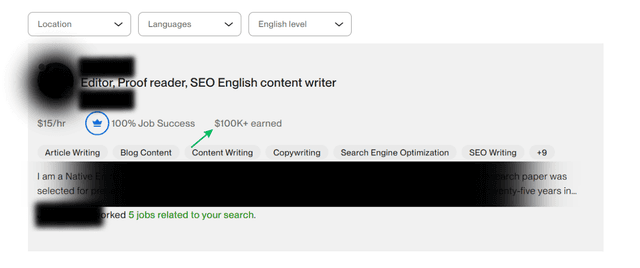 Content writer earning thousands online by selling writing skills